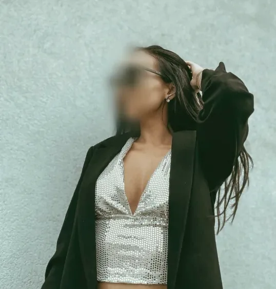 Carina, 30