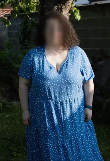 Marina, 22